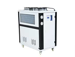 Air-cooled box-type industrial chiller